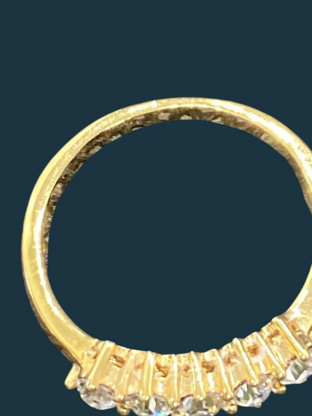 VTG Avon Gold-Tone 5-Stone Cubic Zirconia Eternity Anniversary Ring SZ 7 NV Mark